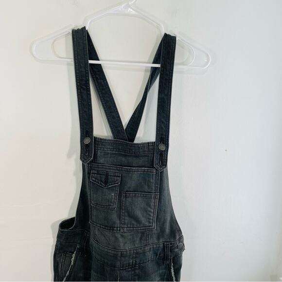Free People Distressed Faded Black Slim Leg Overalls 26 - Picture 5 of 13